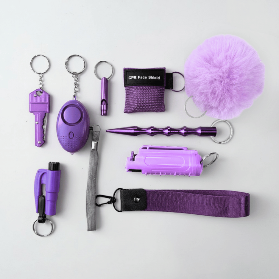 Duży zestaw akcesoriów do samoobrony w kolorze fioletowym Duży zestaw akcesoriów do samoobrony w kolorze fioletowym