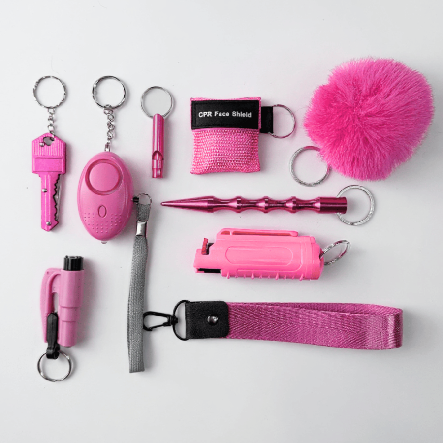 Duży zestaw akcesoriów do samoobrony w kolorze srebrnym Duży zestaw akcesoriów do samoobrony w kolorze różówym