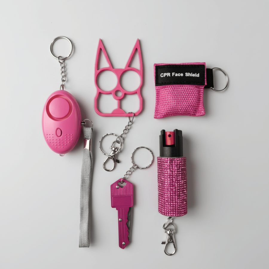 Zestaw akcesoriów do samoobrony Plus w kolorze różowym Zestaw akcesoriów do samoobrony Plus w kolorze różowym